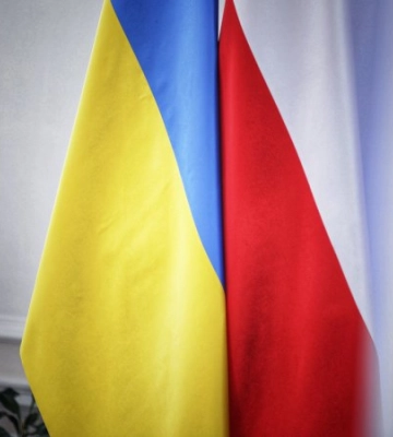 Україна та Польща обмінялися дозволами на продовження ексгумаційних робіт на своїх територіях