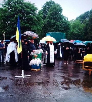 І небо плакало: на Волинь «на щиті» повернувся Герой Василь Корінецький, який понад півтора року вважався зниклим безвісти