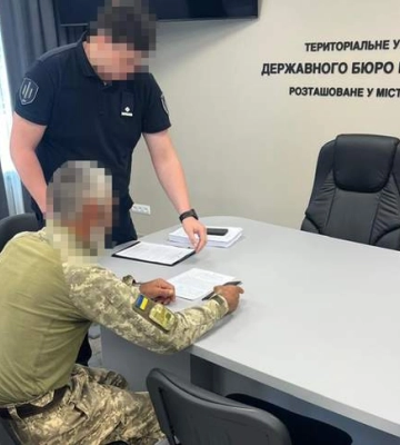На учебном полигоне в Кировоградской области инструктор избил военного: ему вручили подозрение На учебном полигоне в Кировоградской области инструктор избил военного: ему вручили подозрение