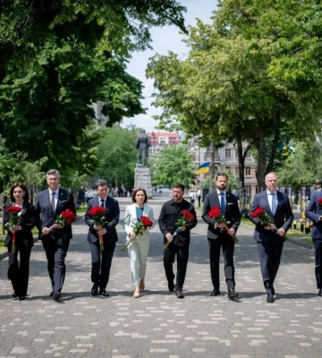Президент Сербії Александар Вучич сьогодні відвідає Одесу