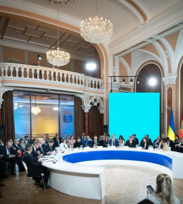 Росія хоче захопити Одесу і вийти на кордон Молдови і Румунії – Зеленський