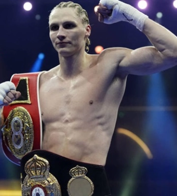 Відомі бої, що передуватимуть основному поєдинку Усик-Дюбуа 19 липня