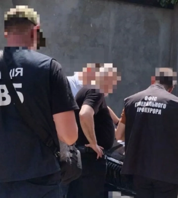 ДБР викрило колишнього начальника ДСНС Івано-Франківщини на незаконній вирубці лісу