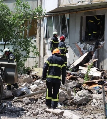 Під завалами будинку у Луцьку знайшли тіло молодого хлопця