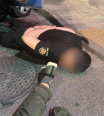 Діяли під виглядом поліцейських та військових - у Запоріжжі викрито банду наркодилерів. ФОТО