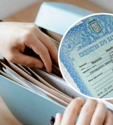 Лучани масово кинулися міняти свідоцтва про народження дітей, щоб виїхати за кордон: що коїться (відео)