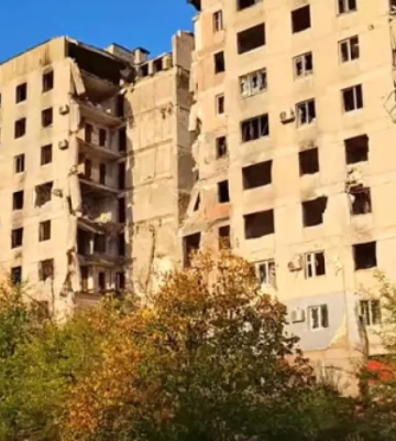 Ради построения «русского мира» оккупанты продолжают разрушение Северодонецка Ради построения «русского мира» оккупанты продолжают разрушение Северодонецка