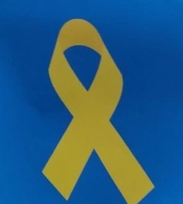 «Желтая лента» на День России распространила украинскую символику в Крыму и других аннексированных территориях «Желтая лента» на День России распространила украинскую символику в Крыму и других аннексированных территориях