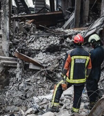Удар по підприємству в Харкові 7 червня: з-під завалів деблокували тіла двох людей. ФОТО