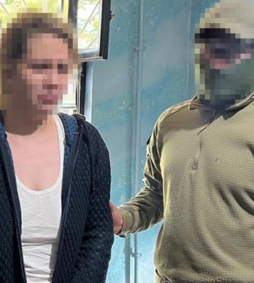 На Одещині СБУ затримала жінку, яка виготовляла вибухівку для теракту біля адмінбудівлі ЗСУ На Одещині СБУ затримала жінку, яка виготовляла вибухівку для теракту біля адмінбудівлі ЗСУ