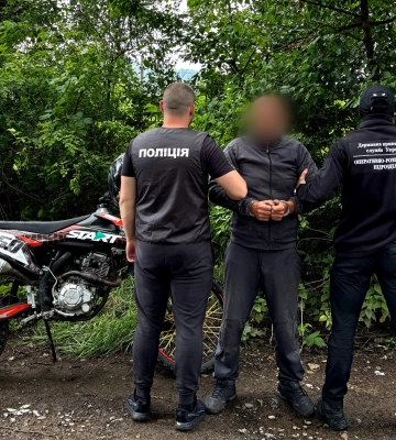 51-річного закарпатця затримали за організацію незаконної переправки до Румунії