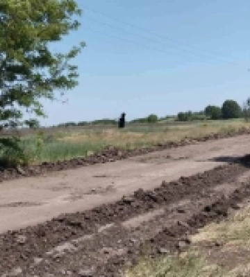 На Баштанщині у Вільнозапорізькій громаді розпочали  ремонт дороги Показне – Новохристофорівка