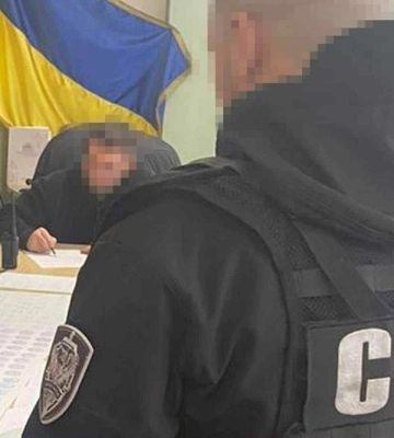 Трьох жінок з Кіровоградщини та Дніпропетровщини судитимуть за допомогу в ухиленні від мобілізації 