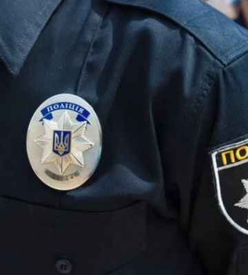 Избиение полицейского под Харьковом: супругам предъявлено подозрение