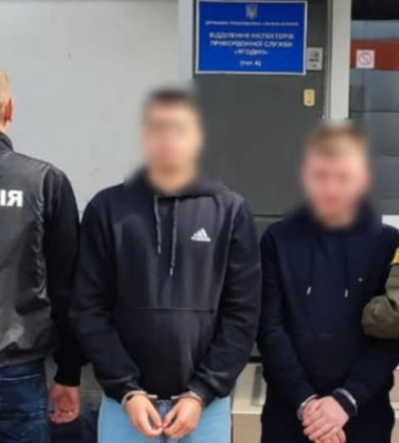 На Волині викрили батька з сином, які заробляли на ухилянтах