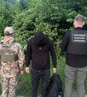 18-річного мешканця Перечина підозрюють у переправці ухилянтів до Словаччини