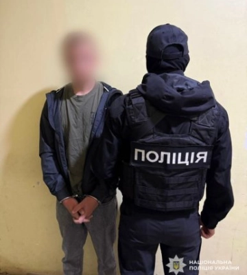 На Закарпатті викрито 18-річного організатора незаконного переправлення ухилянтів за кордон: діяв із батьком і &quot;Mercedes Sprinter&quot;