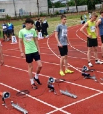 Легкоатлети з Рожища вибороли медалі на чемпіонаті України. ФОТО Легкоатлети з Рожища вибороли медалі на чемпіонаті України. ФОТО