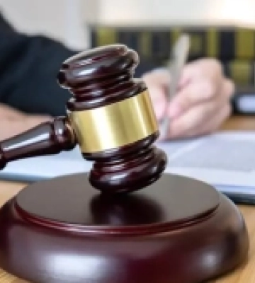 У селі на Волині п’яний чоловік лаявся у громадському місці: порушника судили