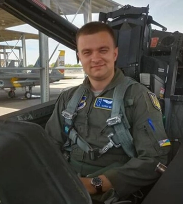 В Харькове хотят назвать именем погибшего пилота F-16 Алексея &quot;Мунфиша&quot; Меся аллею в центре