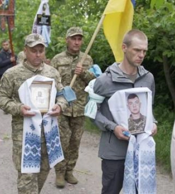 Он вернулся из плена в 2023 году: в Винницкой области попрощались с военным Дмитрием Шаповаловым