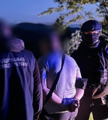 На Прикарпатті затримали чоловіка, який за $8 тисяч переправляв ухилянтів через кордон