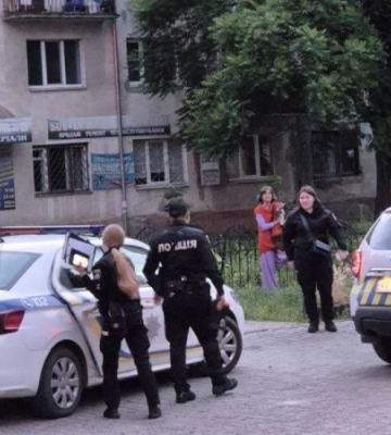 В Ивано-Франковске неизвестные напали на военнослужащего: мужчина – в больнице