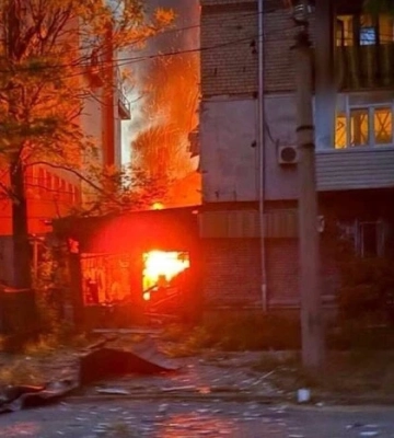 Росія вдарила по Запоріжжю: виникли пожежі