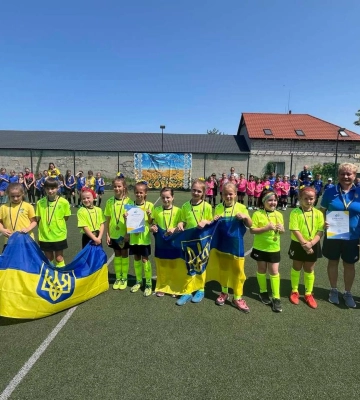 Сумські хокеїстки стали чемпіонками України Сумські хокеїстки стали чемпіонками України