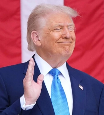 Дональд Трамп. Сеанс психоаналізу в день народження