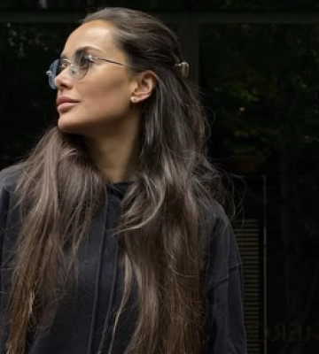 “Не втеча, а подорож”: Ксенія Мішина з Парижа відповіла хейтерам і поділилася життєвими уроками