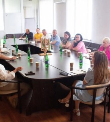 Великобичківська громада об'єднує зусилля у боротьбі з домашнім насильством: Відбулася "Резиденція ідей"