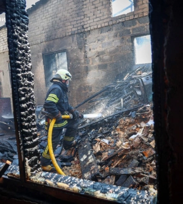 У Холодногірському районі Харкова сталася пожежа на деревообробному підприємстві