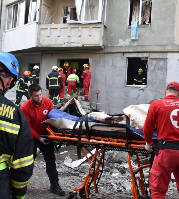 ДСНС повідомила про загиблого в Чернігові після атаки РФ
