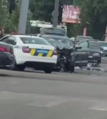 Двоє людей загинули в ДТП поблизу Дендропарку в Кропивницькому