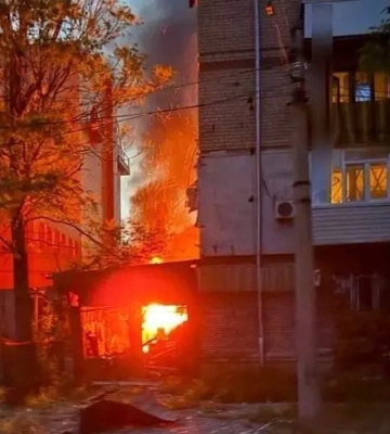 У Запоріжжі російські дрони підпалили підприємство - ОВА