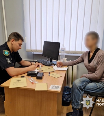 На Сумщині затримано жінку, яка під час сварки побила чоловіка до нестями