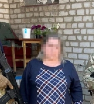 "Готували координати для ракетно-бомбових ударів". СБУ затримала двох жительок Донеччини: підозрюють в роботі на РФ