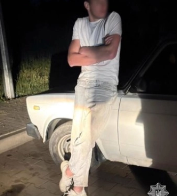 На Закарпатті поліція затримала двох пʼяних водіїв винних у ДТП з потерпілими