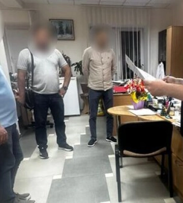 Получили 3 млн грн за фальшивые диагнозы уклонистам: в Кировоградской области правоохранители разоблачили ОПГ. ФОТОРЕПОРТАЖ Получили 3 млн грн за фальшивые диагнозы уклонистам: в Кировоградской области правоохранители разоблачили ОПГ. ФОТОРЕПОРТАЖ