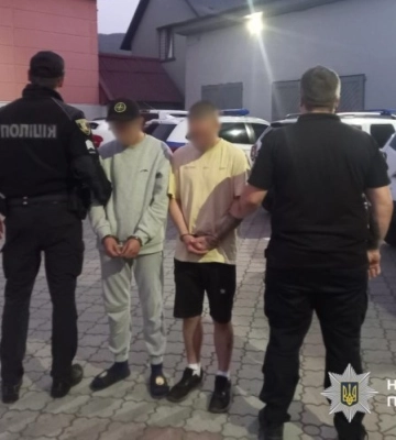 На Закарпатті затримали двох зловмисників, підозрюваних у зґвалтуванні неповнолітньої