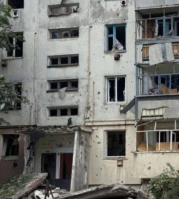 Ворог вдарив по прифронтовому Гуляйполю: зруйнована багатоповерхівка