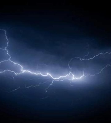 В Конотопе отключение света из-за попадания молнии в трансформатор, – мэр