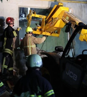 У Луцьку завершено пошуково-рятувальні роботи: з-під завалів дістали тіло дівчини