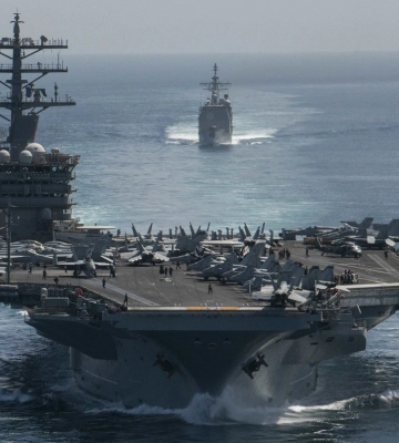 Покидая Южно-Китайское море: США внезапно направили авианосец USS Nimitz на Ближний Восток