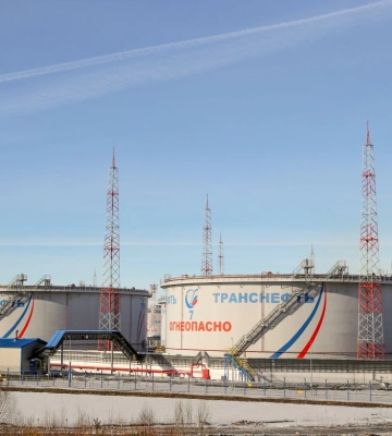 Нова стеля цін на російську нафту опинилася під загрозою через США, - Bloomberg
