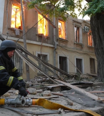 Росія вночі атакувала Одесу дронами: 13 постраждалих, пошкоджено дитсадок і житло