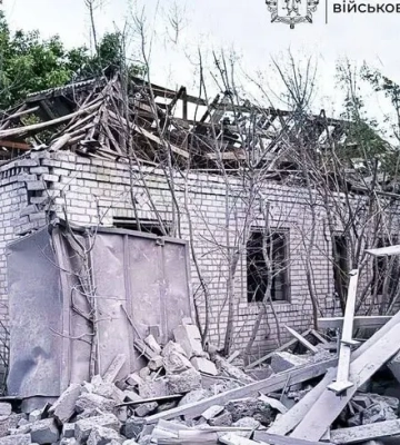 У Запоріжжі через ракетні удари пошкоджені багатоповерхівка та гуртожиток
