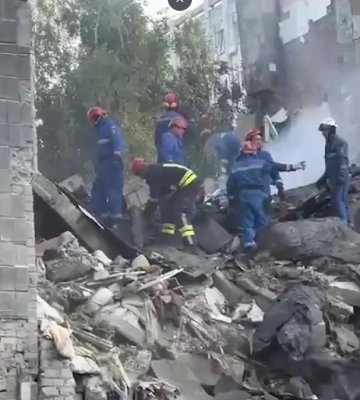 Російська ракета пробила всі поверхи в дев&#039;ятиповерхівці у Солом&#039;янському районі - Клименко