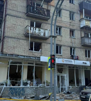Унаслідок масованого удару РФ пошкоджень зазнала залізнична інфраструктура в Києві та області